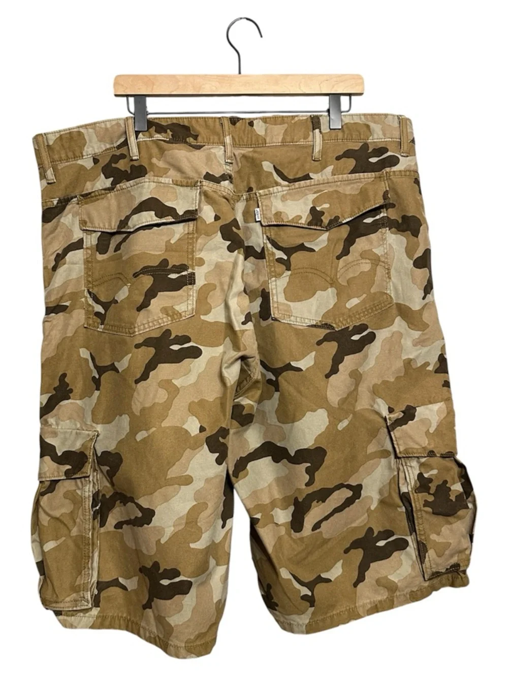 Levi’s Men’s Camo Cargo Shorts Size 42 Camouflage Cotton Utility Casual